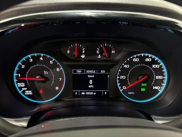 used 2022 Chevrolet Traverse car, priced at $22,492