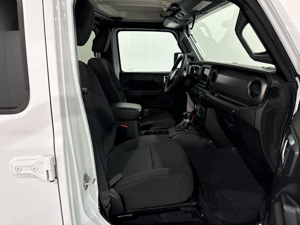 used 2023 Jeep Gladiator car, priced at $27,770