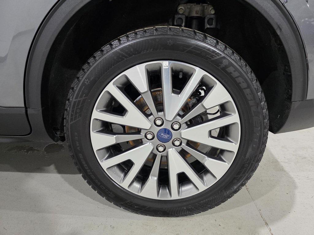 used 2022 Ford Escape car, priced at $20,690