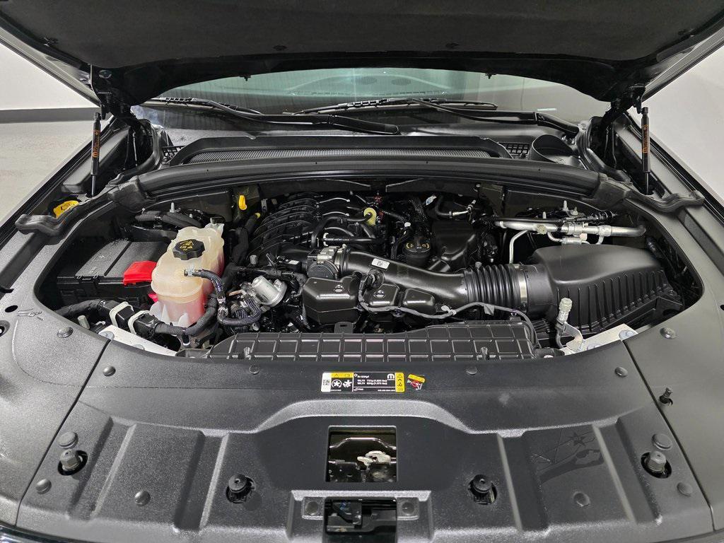 used 2023 Jeep Grand Cherokee L car, priced at $28,984