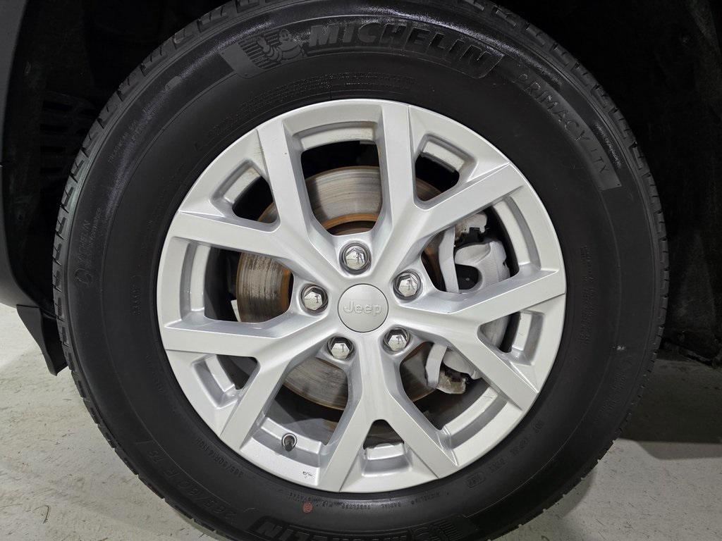 used 2023 Jeep Grand Cherokee L car, priced at $28,984