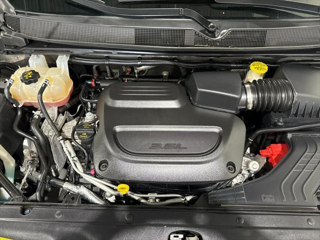 used 2023 Chrysler Pacifica car, priced at $29,674
