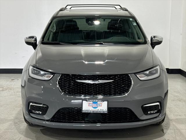 used 2023 Chrysler Pacifica car, priced at $29,674