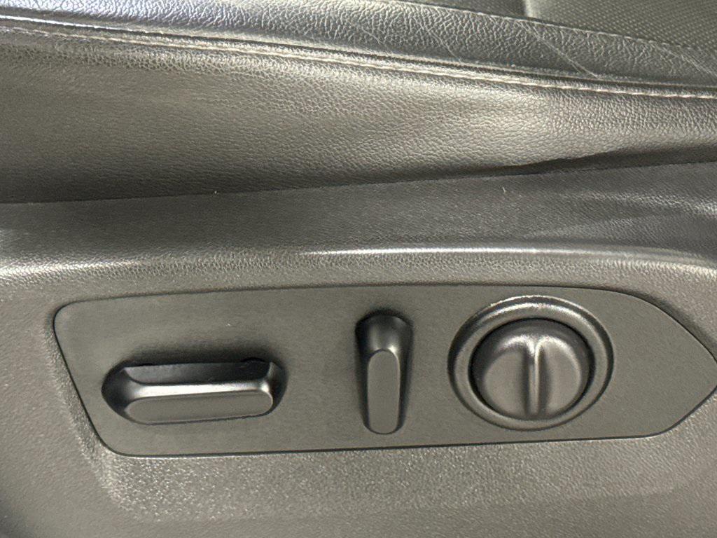 used 2019 Chevrolet Silverado 1500 car, priced at $31,888