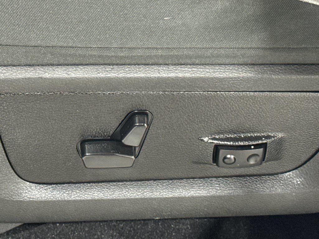 used 2023 Ram 1500 Classic car, priced at $26,550