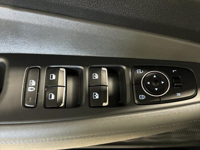 used 2023 Hyundai Santa Fe car, priced at $21,980