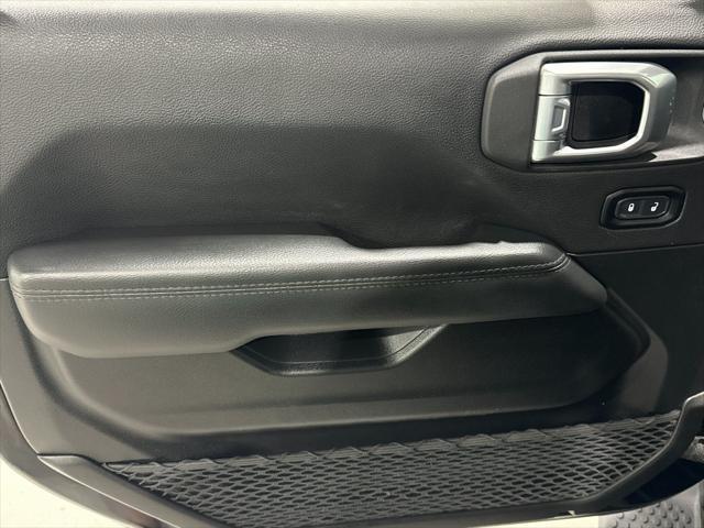 used 2022 Jeep Wrangler Unlimited car, priced at $34,983