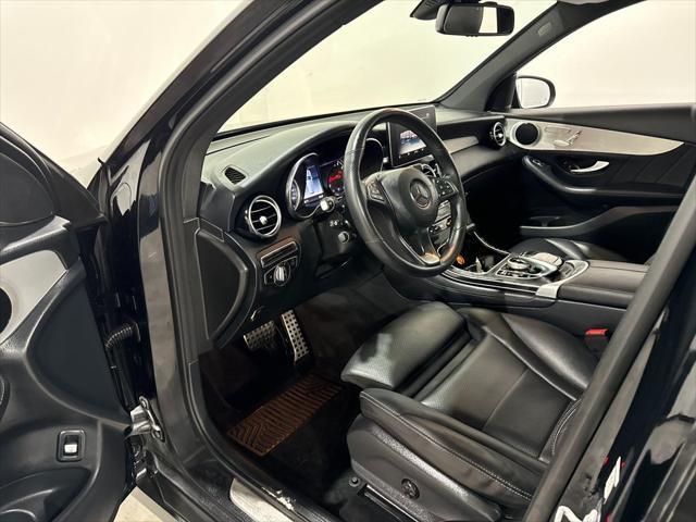 used 2019 Mercedes-Benz GLC 300 car, priced at $23,683