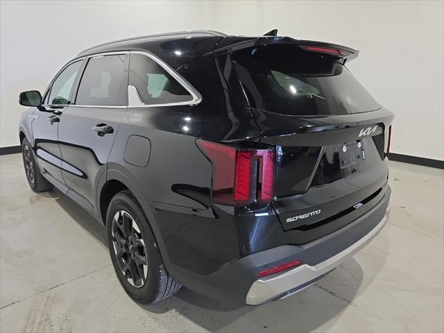 used 2024 Kia Sorento car, priced at $30,991