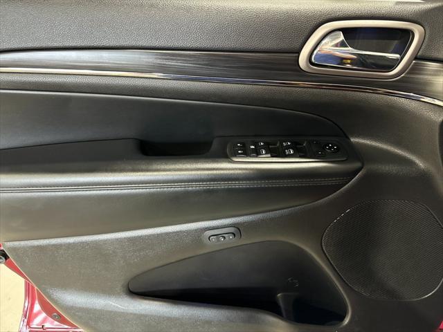 used 2021 Jeep Grand Cherokee car, priced at $29,855