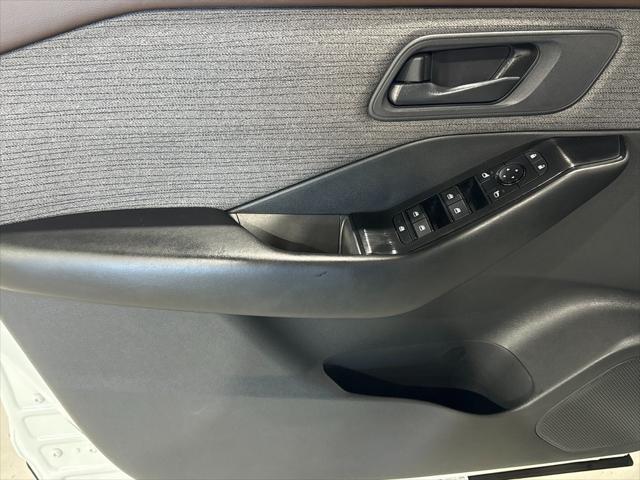 used 2023 Nissan Rogue car, priced at $22,886