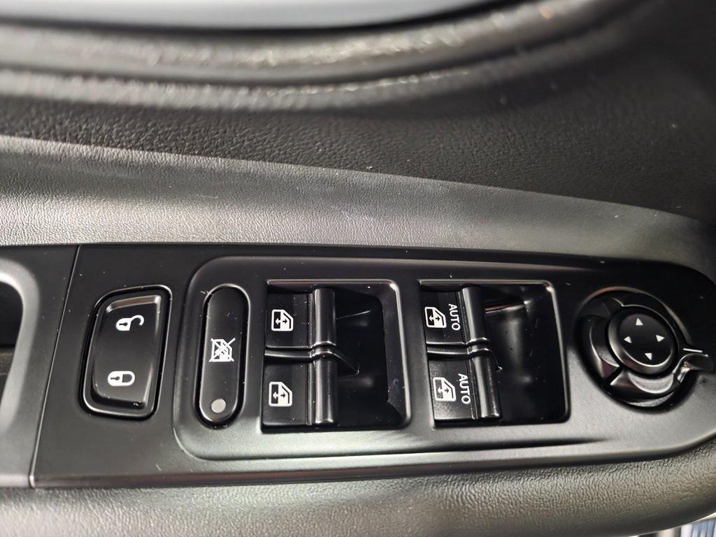 used 2021 Jeep Renegade car, priced at $20,720