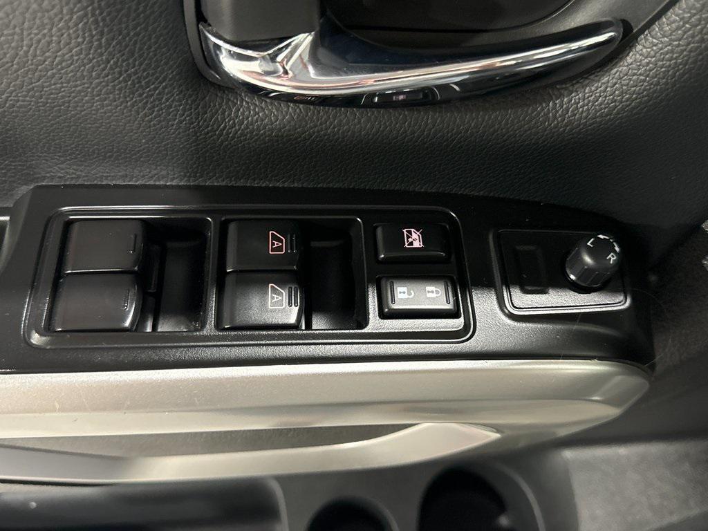 used 2023 Nissan Titan car, priced at $32,470