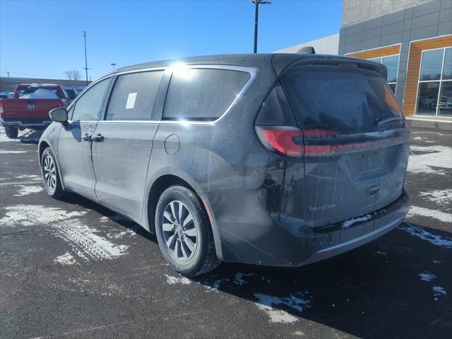 used 2023 Chrysler Pacifica Hybrid car, priced at $25,970