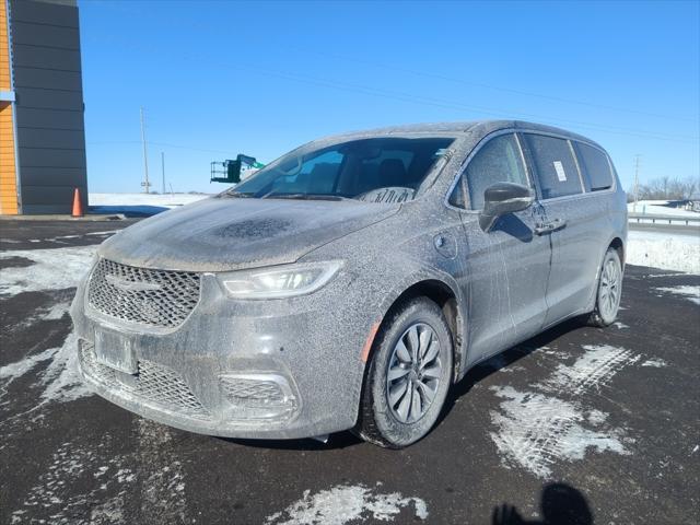 used 2023 Chrysler Pacifica Hybrid car, priced at $25,970