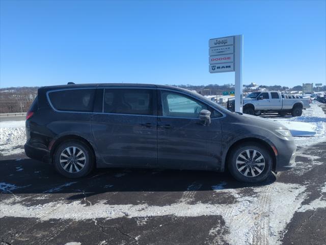 used 2023 Chrysler Pacifica Hybrid car, priced at $25,970