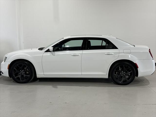 used 2022 Chrysler 300 car, priced at $27,471