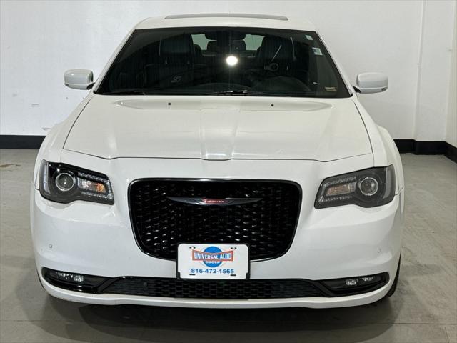 used 2022 Chrysler 300 car, priced at $27,471