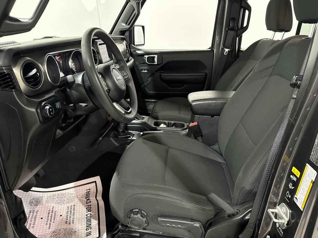 used 2023 Jeep Gladiator car, priced at $30,952
