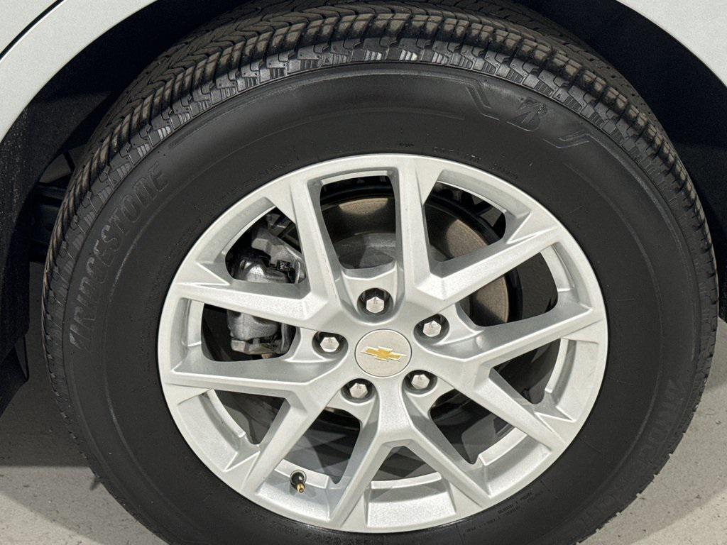 used 2023 Chevrolet Equinox car, priced at $18,984