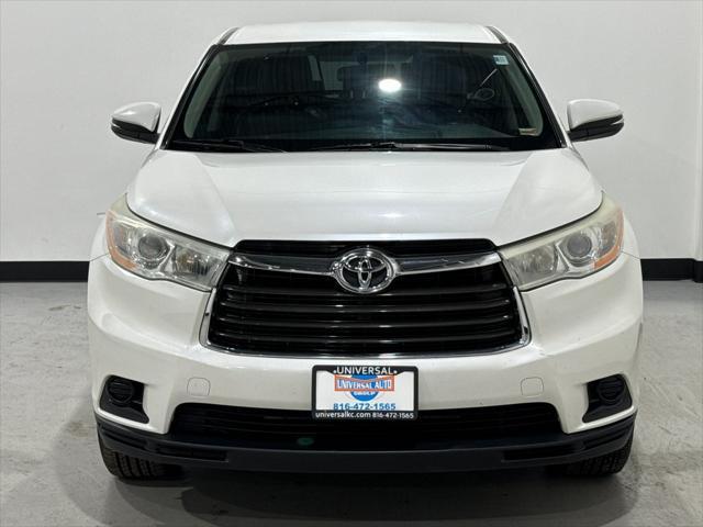 used 2014 Toyota Highlander car, priced at $12,550