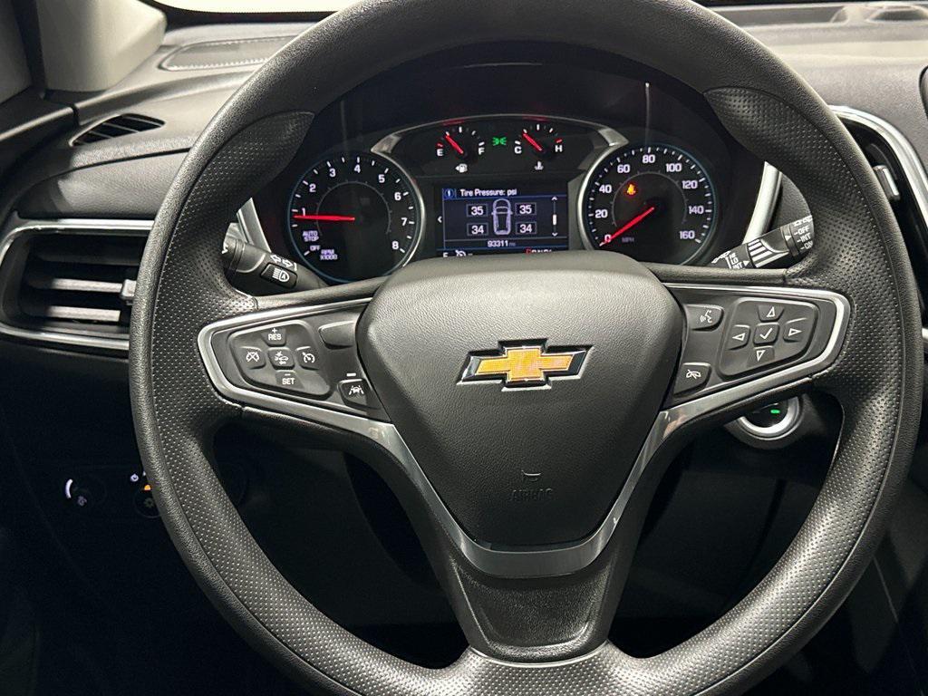 used 2022 Chevrolet Equinox car, priced at $15,470