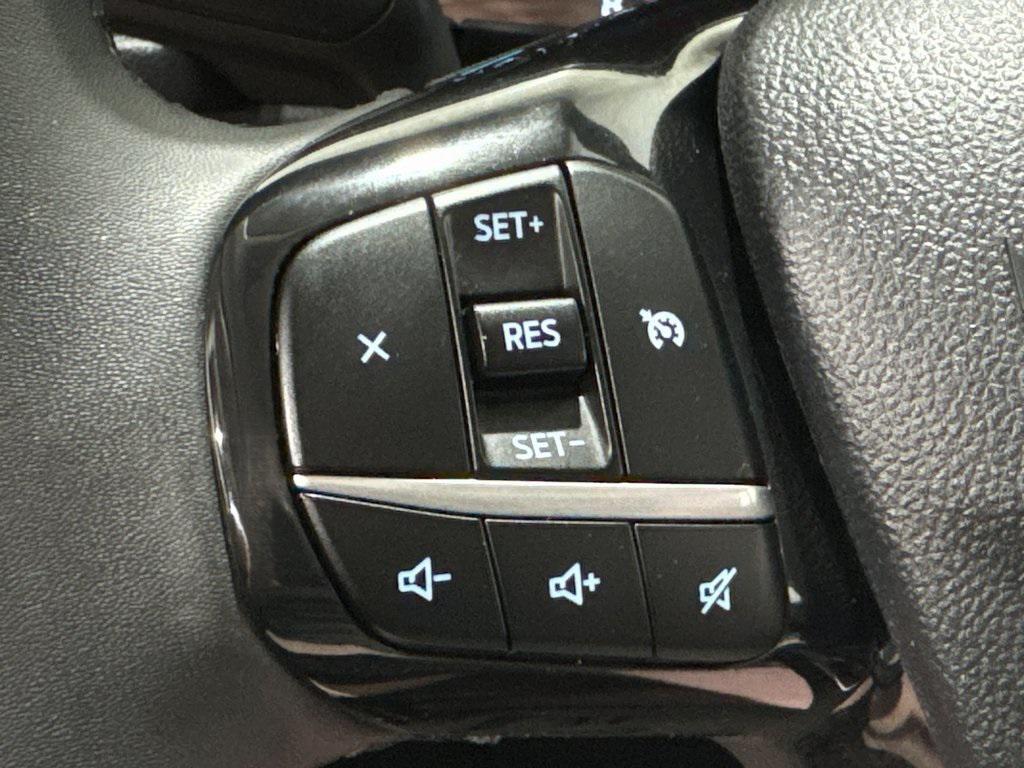 used 2022 Ford Escape car, priced at $22,586