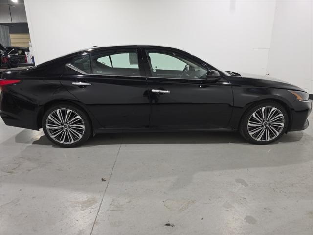 used 2023 Nissan Altima car, priced at $22,970