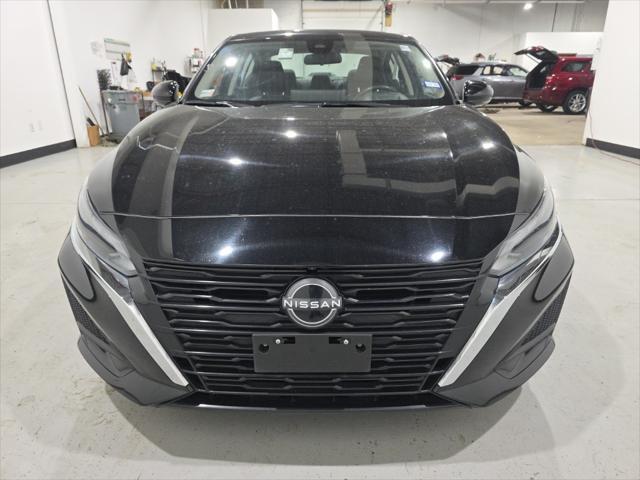 used 2023 Nissan Altima car, priced at $22,970