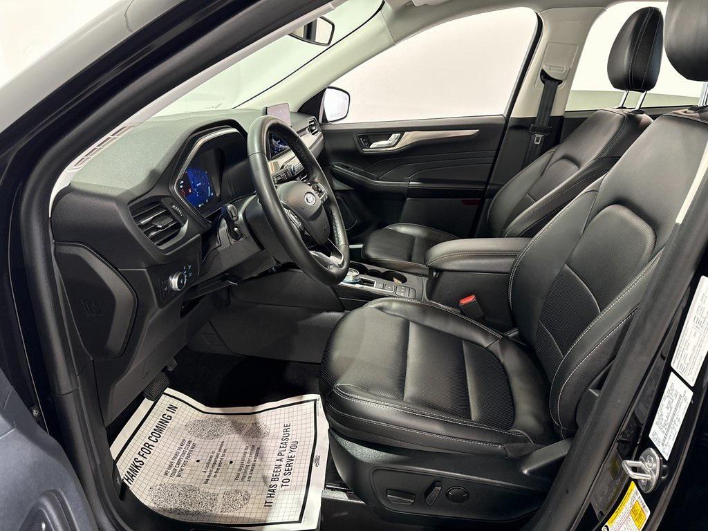used 2022 Ford Escape car, priced at $24,972