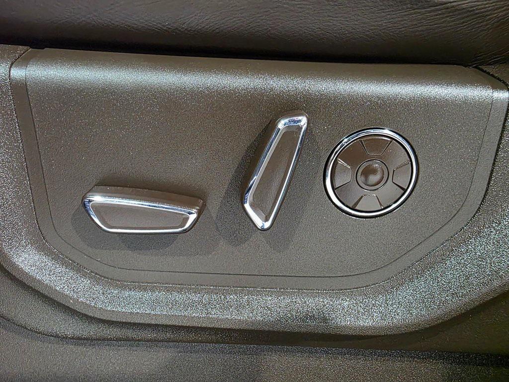 used 2021 Ford F-250 car, priced at $51,972