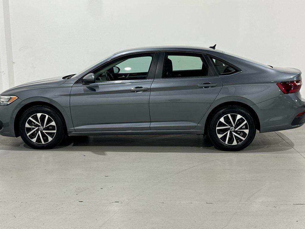 used 2024 Volkswagen Jetta car, priced at $18,722
