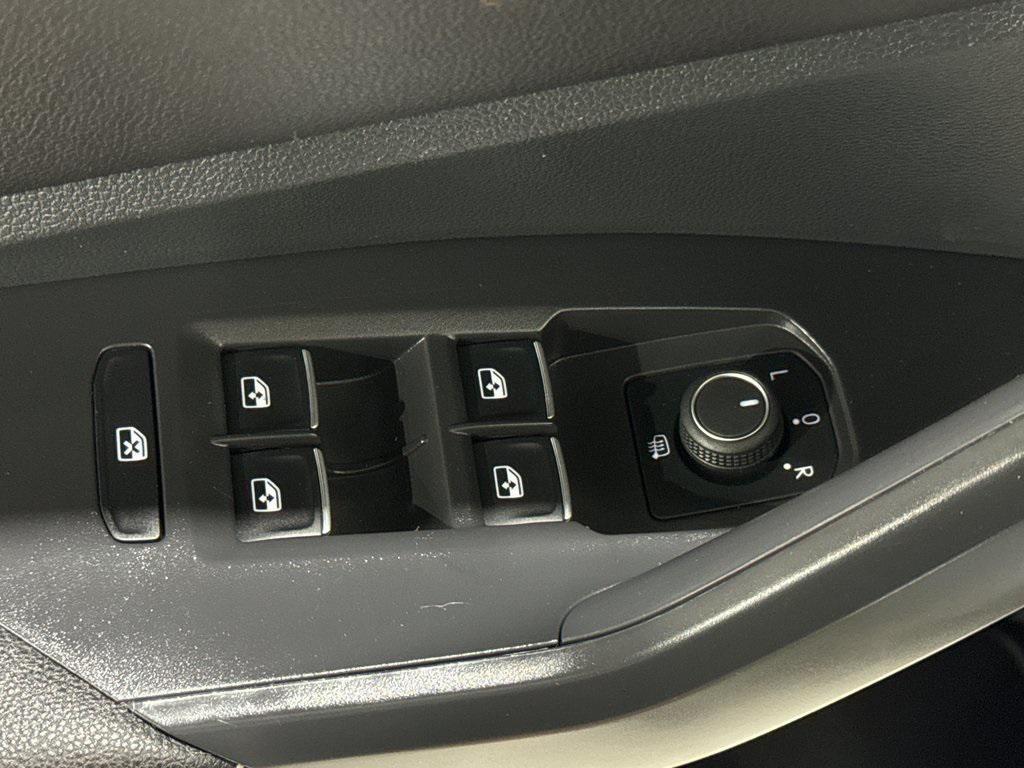 used 2024 Volkswagen Jetta car, priced at $18,722