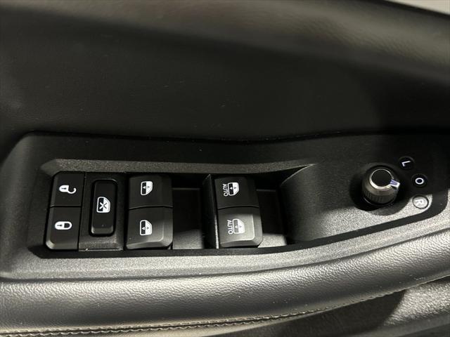 used 2023 Jeep Grand Cherokee L car, priced at $30,988