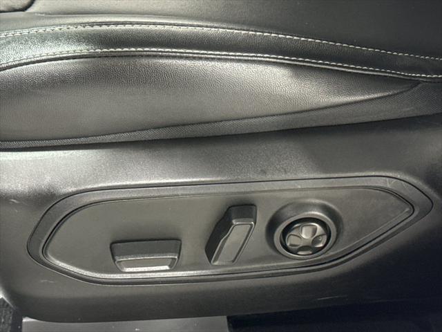 used 2023 Jeep Grand Cherokee L car, priced at $30,988