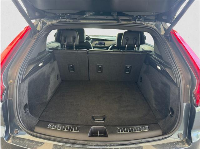 used 2020 Cadillac XT4 car, priced at $20,995
