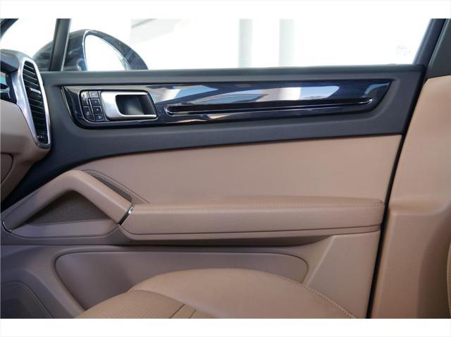 used 2020 Porsche Cayenne car, priced at $31,995