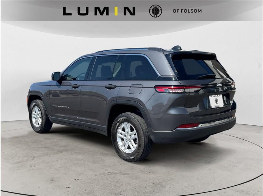 used 2022 Jeep Grand Cherokee car, priced at $25,795