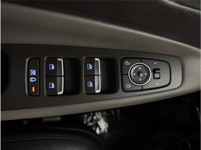 used 2019 Hyundai Santa Fe car, priced at $17,995