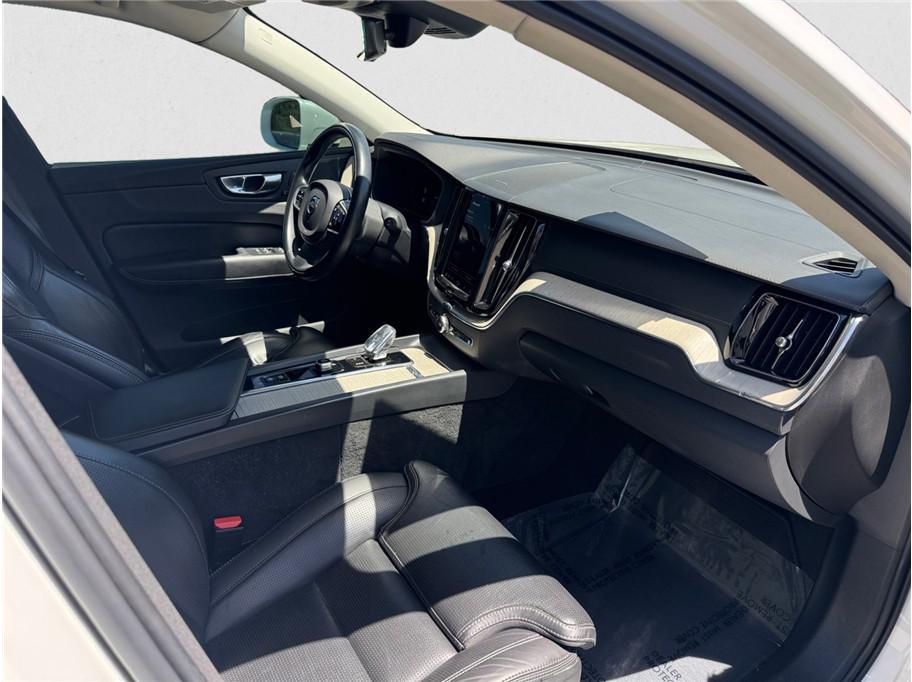 used 2022 Volvo XC60 car, priced at $23,595