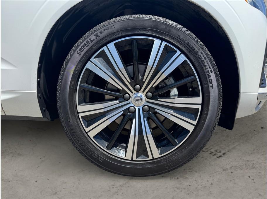 used 2022 Volvo XC60 car, priced at $23,595