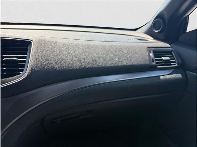 used 2022 Honda Pilot car, priced at $28,495