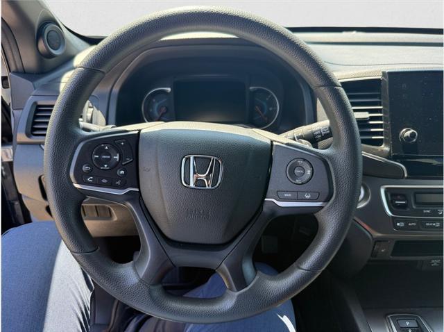 used 2022 Honda Pilot car, priced at $28,495
