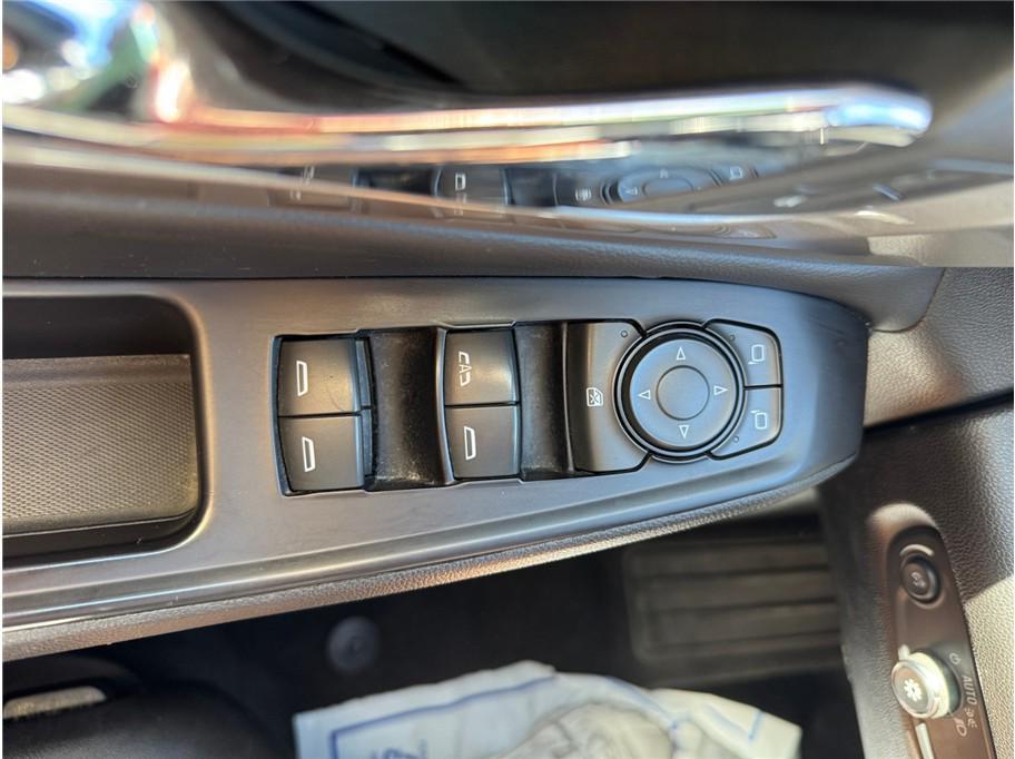 used 2018 Chevrolet Traverse car, priced at $17,995