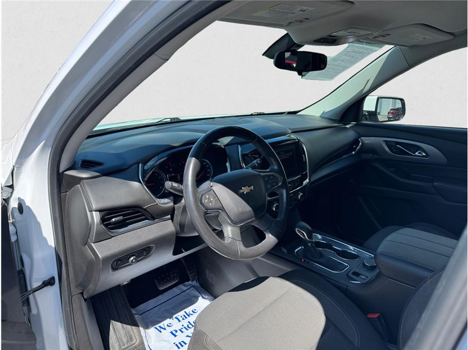 used 2018 Chevrolet Traverse car, priced at $17,995