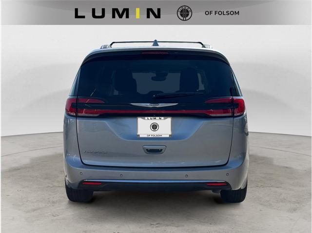 used 2021 Chrysler Pacifica car, priced at $22,995