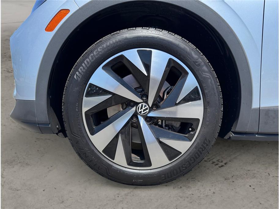 used 2021 Volkswagen ID.4 car, priced at $18,994