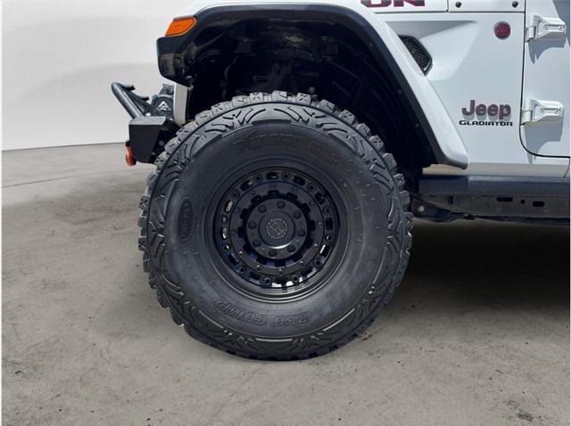 used 2022 Jeep Gladiator car, priced at $41,995