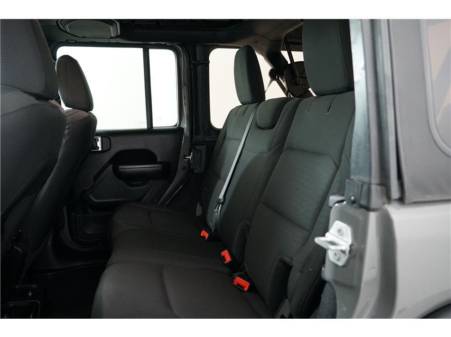 used 2020 Jeep Wrangler Unlimited car, priced at $25,595
