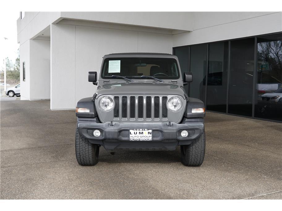 used 2020 Jeep Wrangler Unlimited car, priced at $25,595